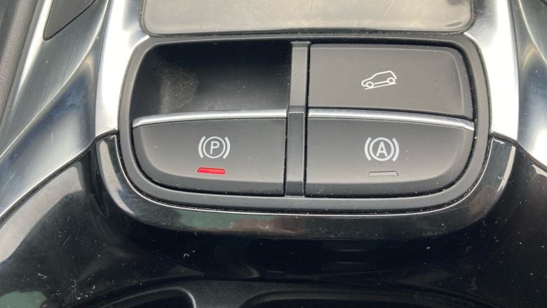 MG Hs 1.5 T-GDI PHEV Exclusive 5dr Auto Hatchback